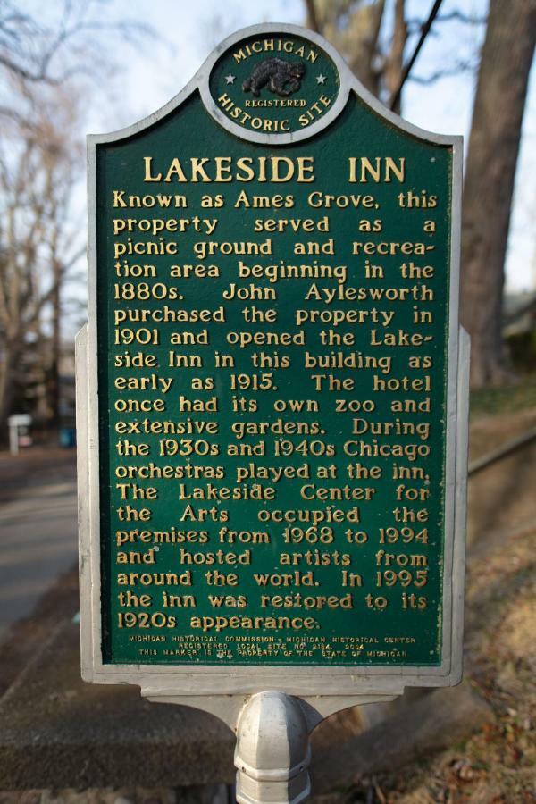 Lakeside Inn מראה חיצוני תמונה
